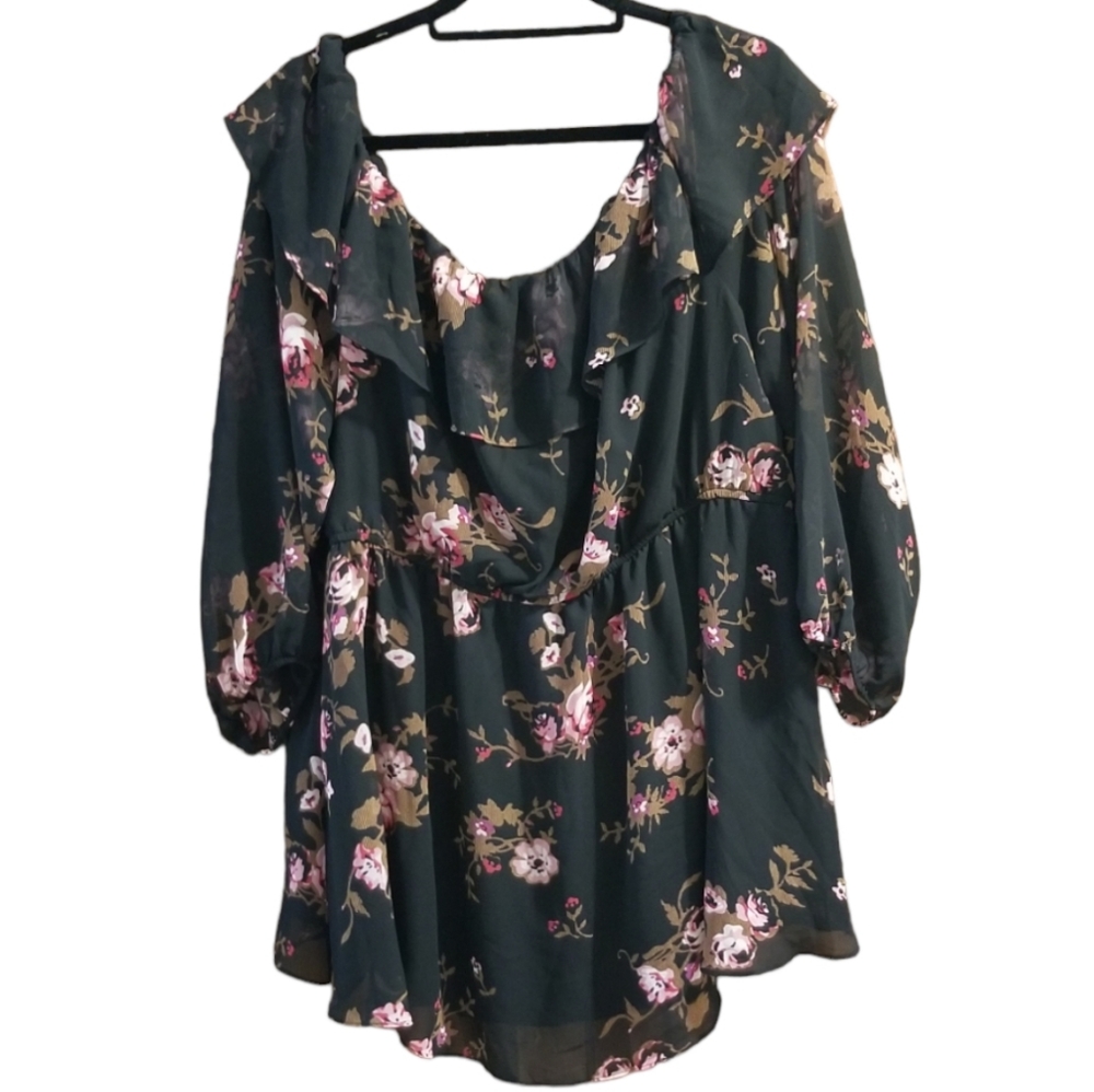 LANE BRYANT top sz 24